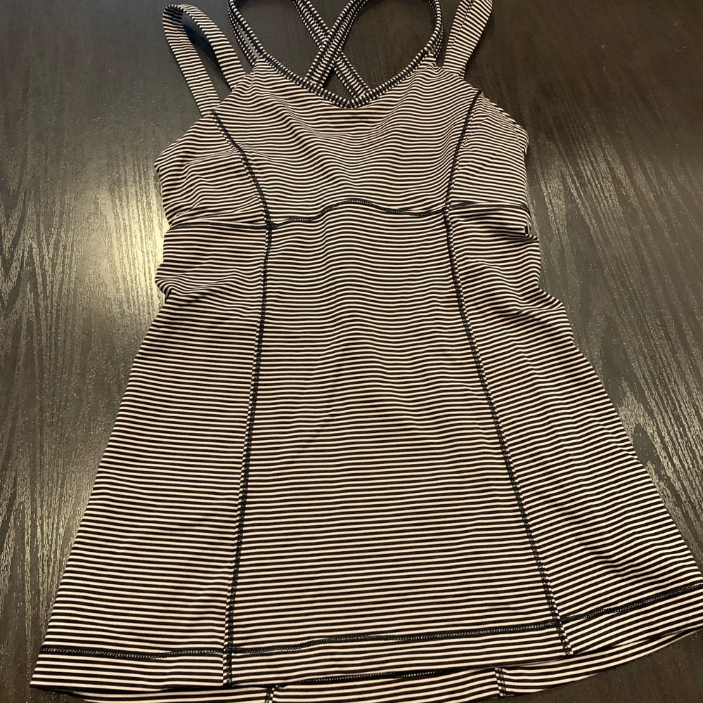 lululemon tank